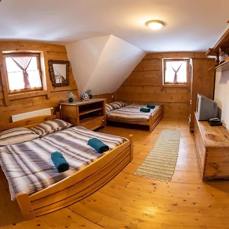 Drevenica Pod Vrskom * Terchová