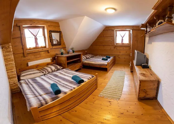 Drevenica Pod Vrskom * Terchová